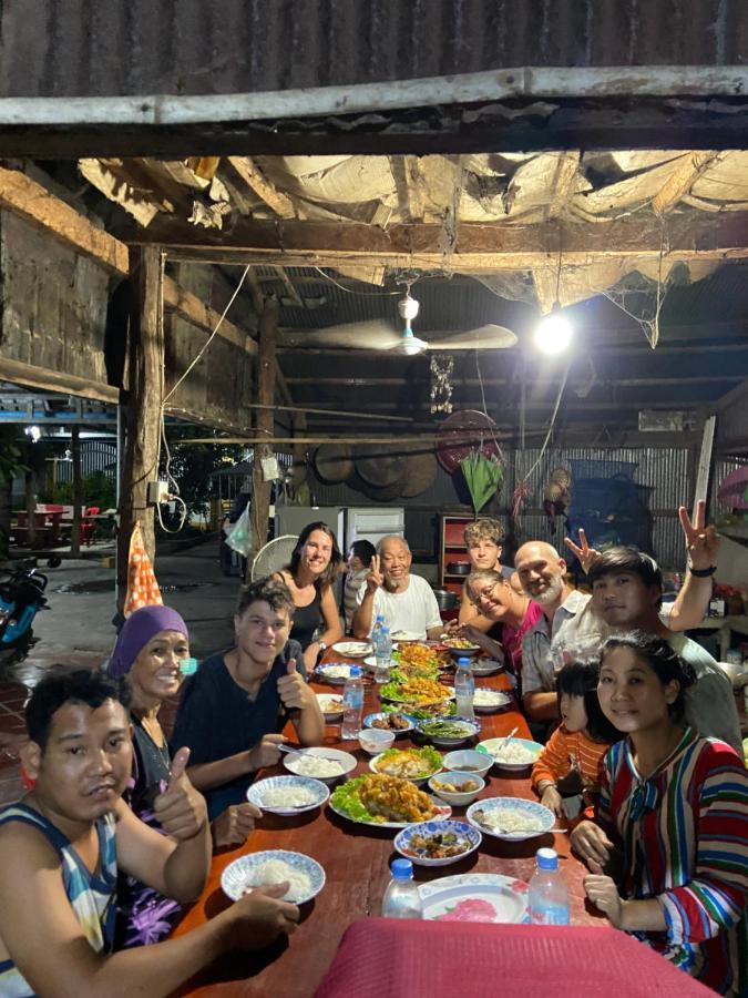Lazy Mango Home Stay Phum Pouth ma Srei Екстериор снимка
