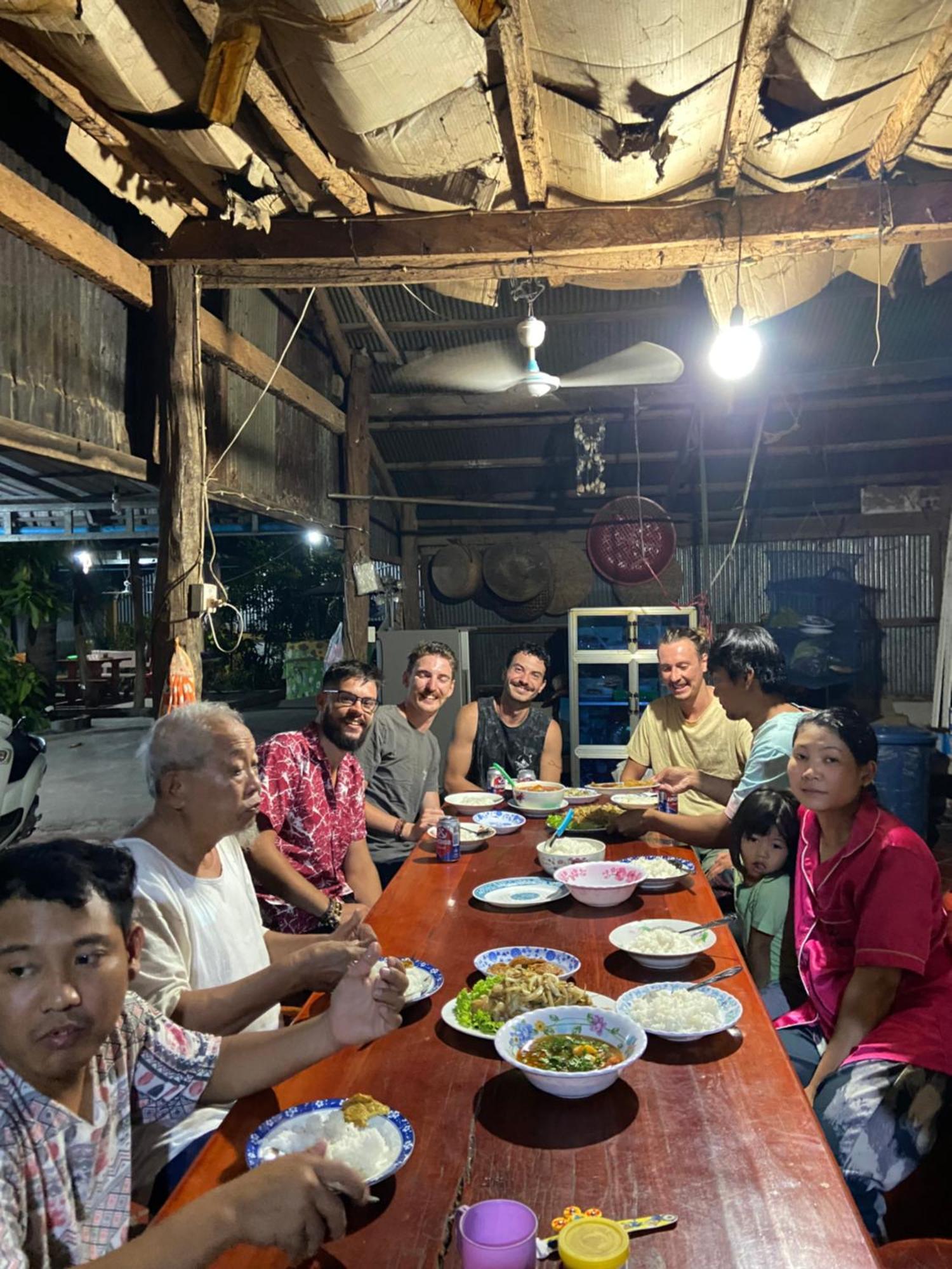 Lazy Mango Home Stay Phum Pouth ma Srei Екстериор снимка